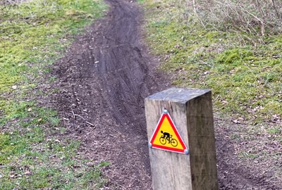 Järavallens MTB slinga passar perfekt för nybörjare men också mer avancerade som vill åka snabbt