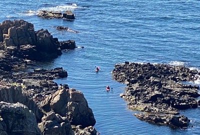 Kullaberg är ett äventyrscentrum som erbjuder en massa aktiviteter. Däribland fantastisk paddling